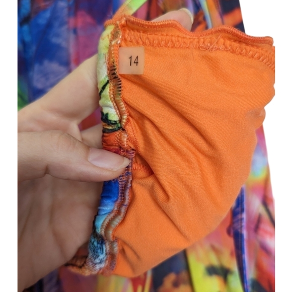 Seafolly Summer Skirt size M and Bra size 14 Matching Set. Like New - Picture 3 of 6